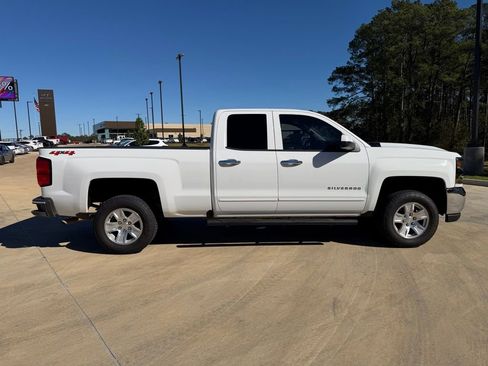 Used 2018 Chevrolet Silverado 1500 LT image 6