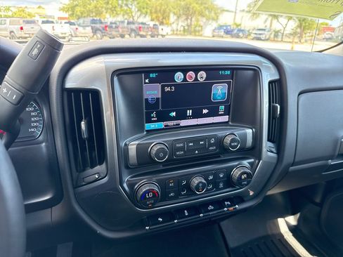 Used 2015 Chevrolet Silverado 2500 LT w/ LT Convenience Package RWD image 20