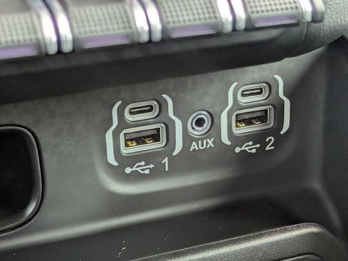 Used 2023 RAM 1500 Big Horn AWD/4WD image 20