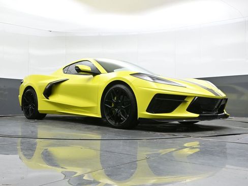 Used 2023 Chevrolet Corvette Stingray Premium Cpe w/ 3LT RWD image 46