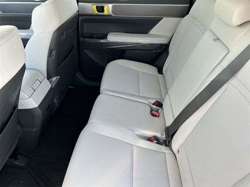 New 2026 Hyundai Santa Fe SE image 16