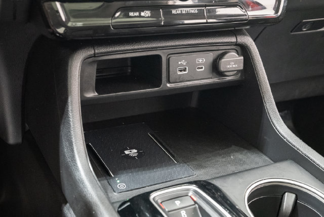 Used 2025 Honda Pilot Touring image 22
