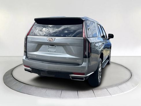 Certified 2024 Cadillac Escalade Premium Luxury image 5