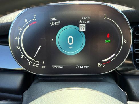 Used 2024 MINI Cooper S w/ Signature Upholstery Package FWD image 17