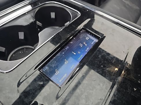 Used 2024 Lincoln Navigator Reserve w/ Equipment Group 201A image 15