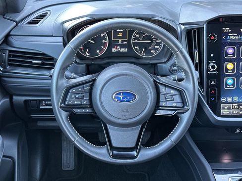 Used 2025 Subaru Forester Premium AWD/4WD image 16