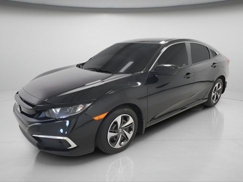 Used 2020 Honda Civic LX image 3