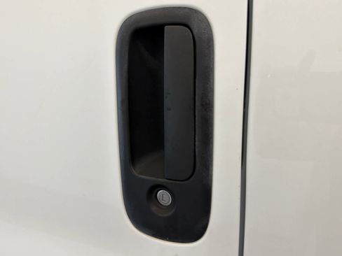 Used 2024 GMC Savana 2500 w/ Driver Convenience Package image 14