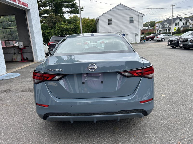 Used 2025 Nissan Sentra SV w/ All-Weather Package FWD image 6