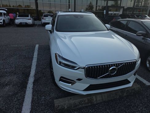 Used 2021 Volvo XC60 T5 Inscription w/ Advanced Package FWD image 1