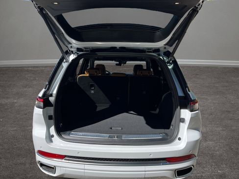 New 2025 Jeep Grand Cherokee Summit image 14