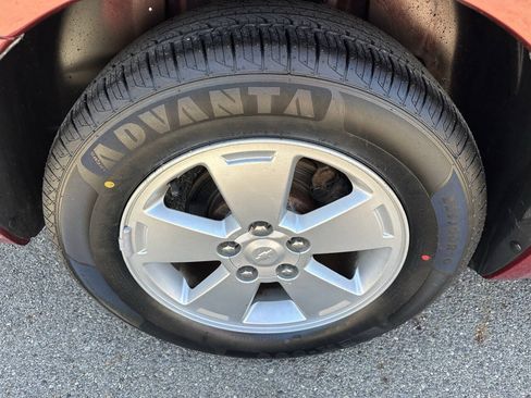 Used 2008 Chevrolet Impala LT w/ Luxury Edition Package FWD image 25
