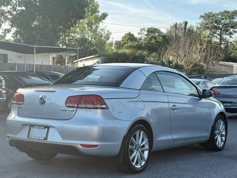 Used 2015 Volkswagen Eos Komfort FWD image 12