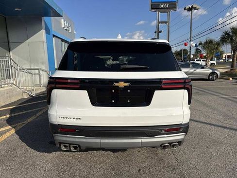New 2026 Chevrolet Traverse LT w/ Driver Confidence Package image 6