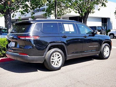 Used 2023 Jeep Grand Cherokee L Laredo RWD image 8