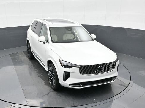 New 2026 Volvo XC90 B6 Ultra w/ Protection Package image 21