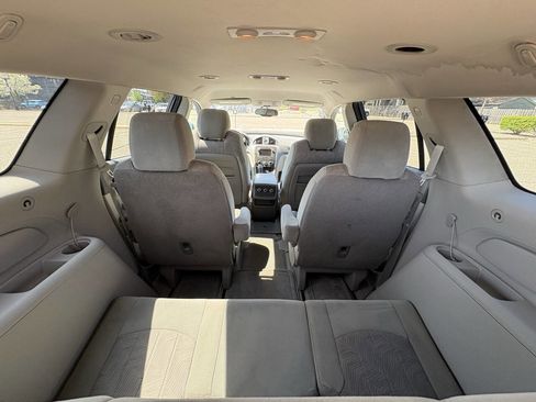Used 2013 Buick Enclave Convenience FWD image 27