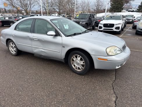 Used 2005 Mercury Sable LS image 7