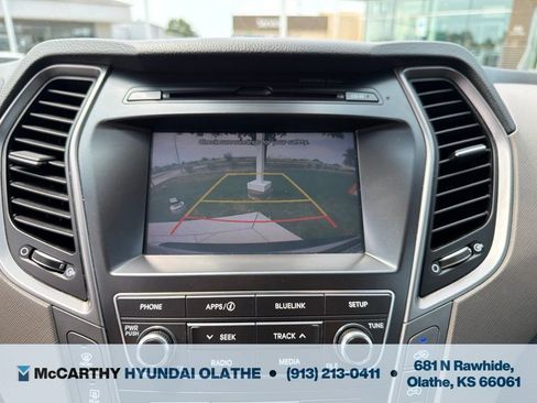 Used 2018 Hyundai Santa Fe SE AWD/4WD image 10