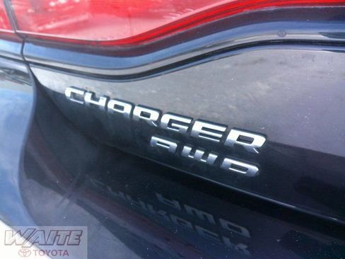 Used 2014 Dodge Charger R/T image 7