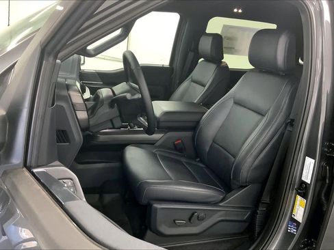 New 2025 Ford F150 Lariat w/ Equipment Group 501A Mid image 8