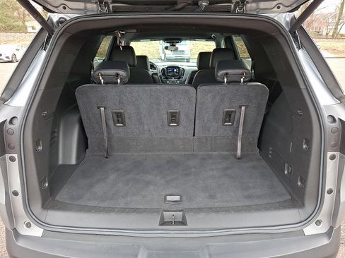 Certified 2023 Chevrolet Traverse LT image 31