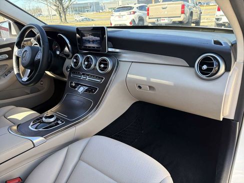 Used 2018 Mercedes-Benz C 300 C 300 image 16