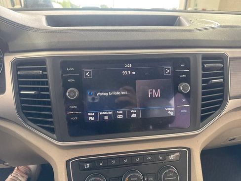 Used 2018 Volkswagen Atlas SE FWD image 31