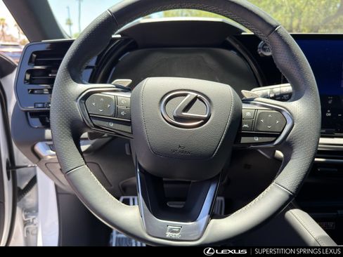 Used 2023 Lexus RX 500h F Sport w/ Accessory Package (Z1) AWD/4WD image 15