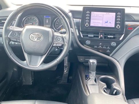 Used 2023 Toyota Camry SE image 29