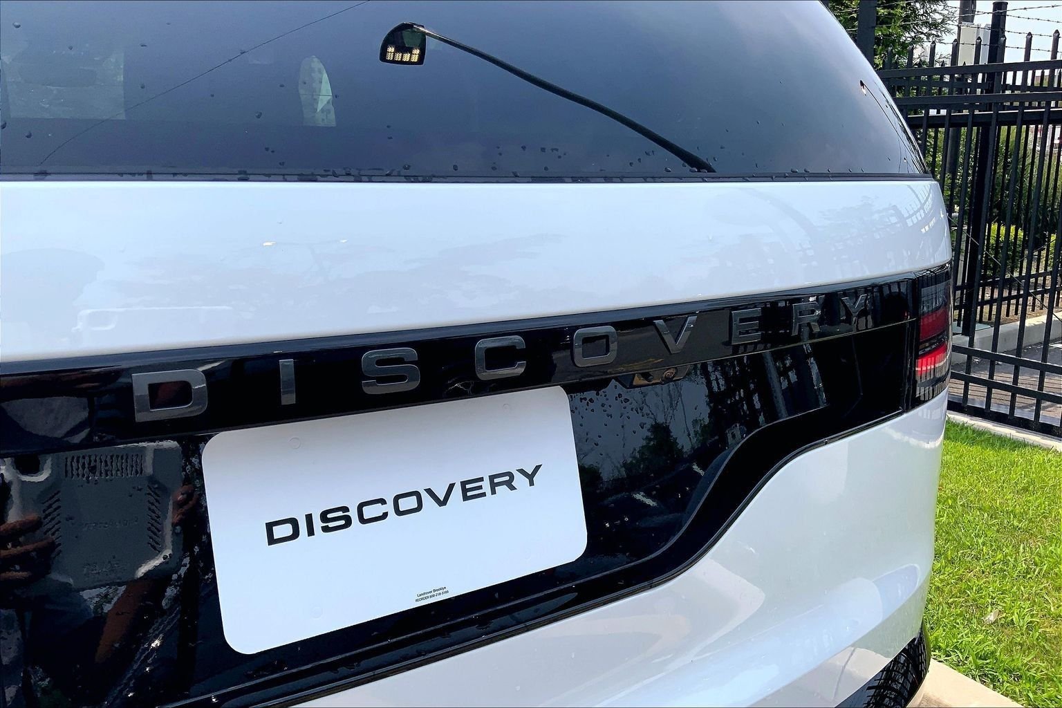 New 2026 Land Rover Discovery Dynamic SE AWD/4WD image 15