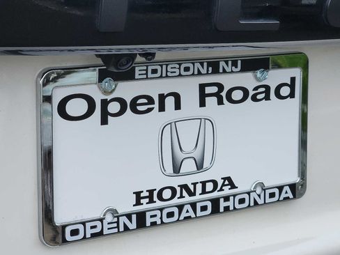 Certified 2023 Honda Pilot Touring image 31