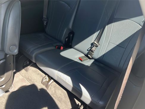 Used 2018 Buick Enclave Essence w/ Trailering Package image 20