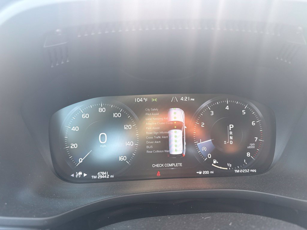 Used 2019 Volvo XC60 T5 Inscription w/ Protection Package Premier FWD image 12