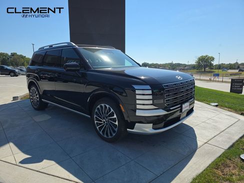 New 2026 Hyundai Palisade Calligraphy AWD/4WD image 3