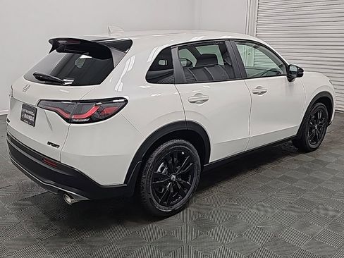 New 2026 Honda HR-V Sport image 8