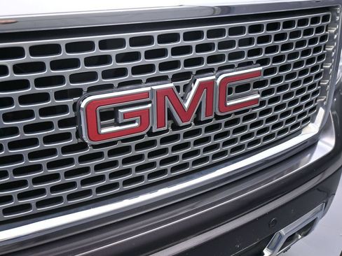 Used 2015 GMC Sierra 1500 Denali AWD/4WD image 13