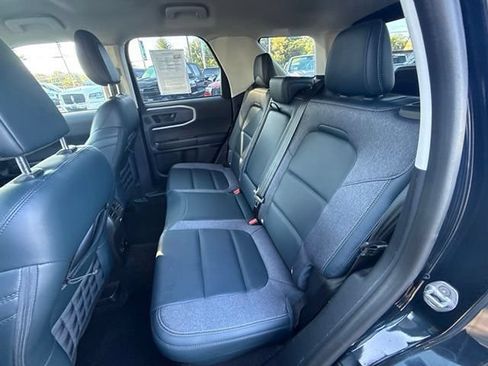 Used 2023 Ford Bronco Sport Outer Banks w/ Tech Package AWD/4WD image 15