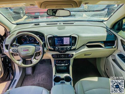 Used 2020 GMC Terrain Denali w/ Denali Premium Package AWD/4WD image 16