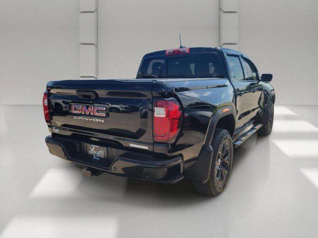 Used 2024 GMC Canyon Elevation w/ Elevation Premium Package RWD image 4