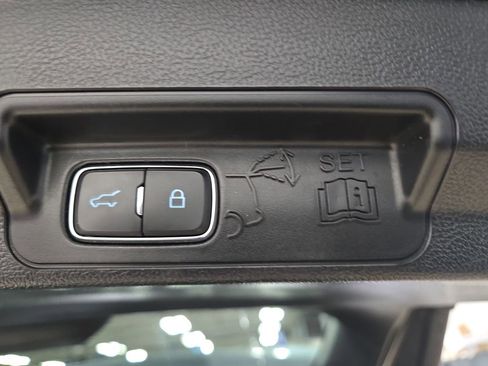 Used 2023 Ford Explorer XLT w/ Equipment Group 202A image 16