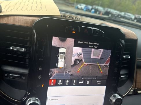 Used 2023 RAM 1500 Limited image 27