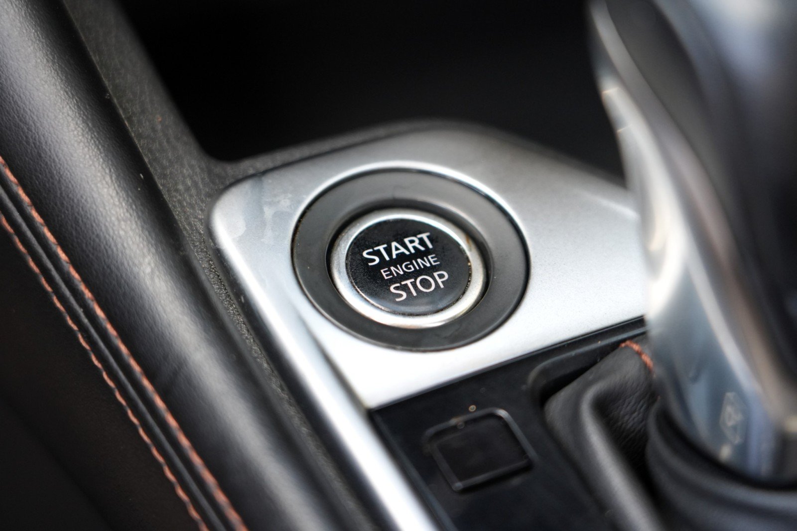 Used 2021 Nissan Sentra SR w/ SR Premium Package FWD image 26