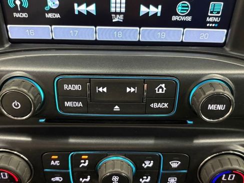 Used 2017 Chevrolet Silverado 1500 LT w/ All Star Edition AWD/4WD image 22