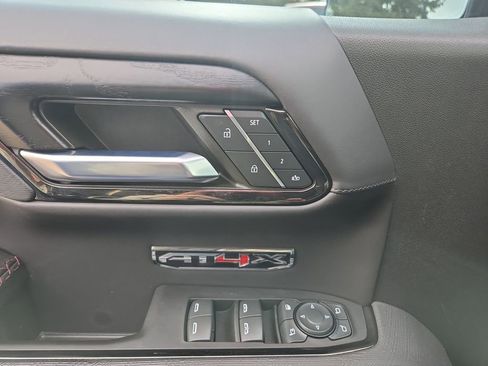 Used 2023 GMC Sierra 1500 AT4X w/ AT4X AEV Edition image 21