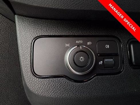 Used 2023 Mercedes-Benz Sprinter 3500 image 16