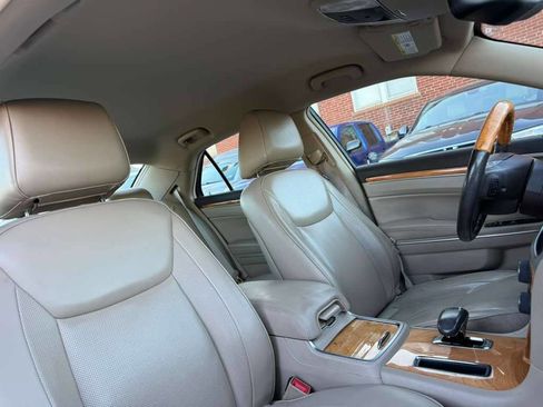 Used 2012 Chrysler 300 Limited w/ Luxury Group image 20