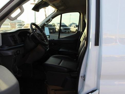New 2026 Ford Transit 150 Low Roof RWD image 9
