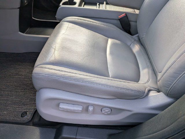Used 2024 Honda Odyssey EX-L image 22