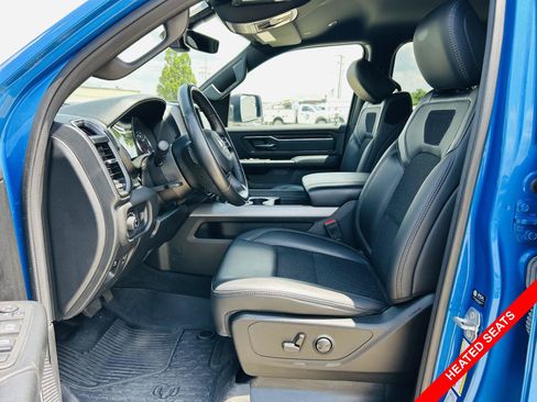 Used 2023 RAM 1500 Big Horn AWD/4WD image 3
